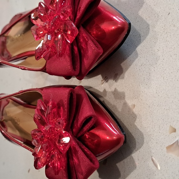 NWOT J. Renee Faaye heels - Picture 4 of 13